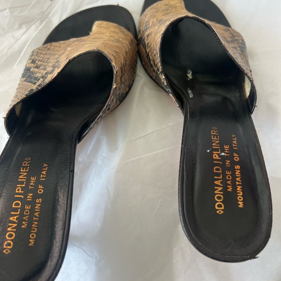 Donald J. Pliner Snake Skin Sandals - Picture 6 of 16
